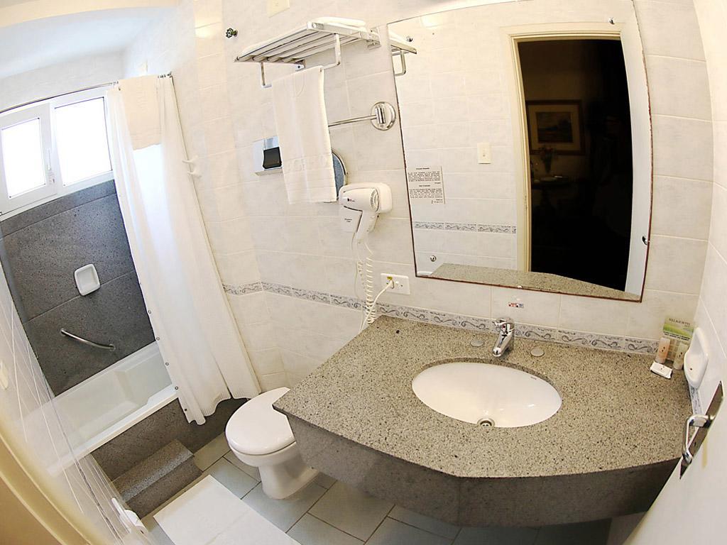 Village Hotel بونتا غروسا المظهر الخارجي الصورة