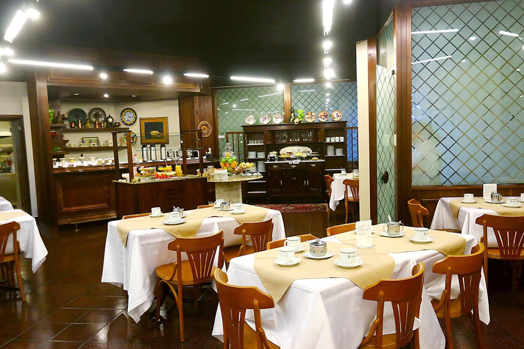 Village Hotel بونتا غروسا المظهر الخارجي الصورة